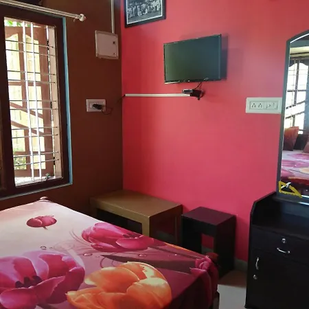 Munnar Pavithra Riverview Homestay Exterior photo