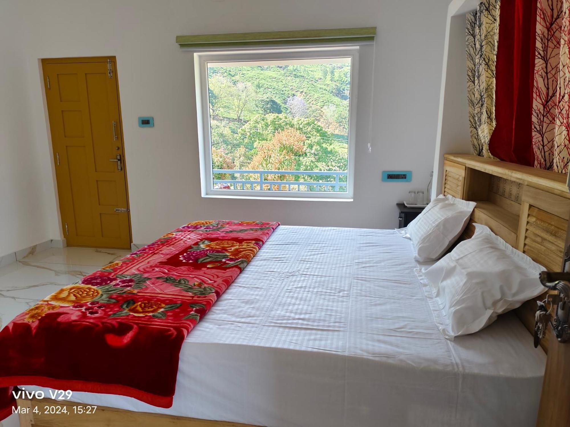 Pavithra Riverview Homestay Munnar