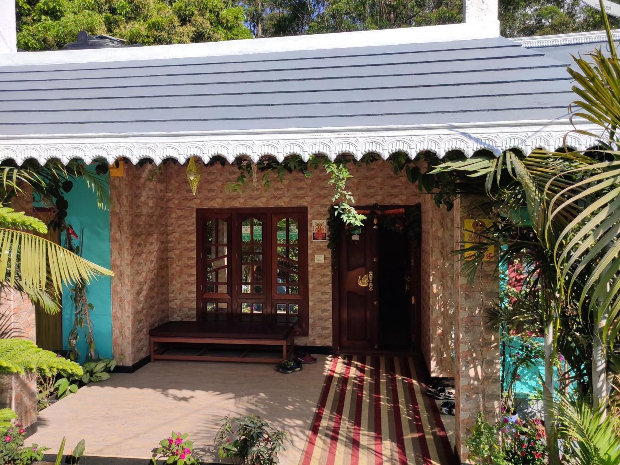 Pavithra Riverview Homestay Munnar