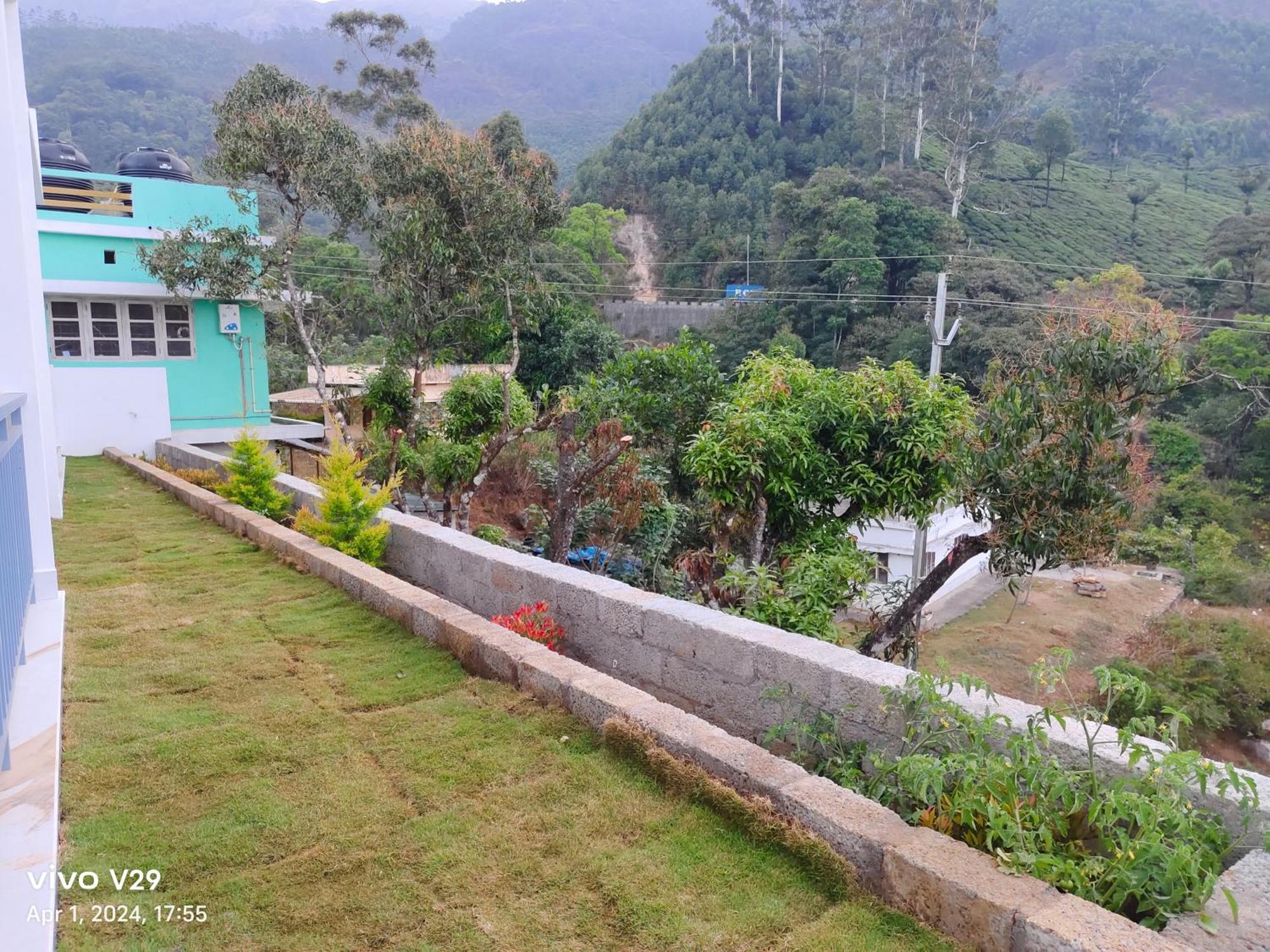 Pavithra Riverview Homestay Munnar