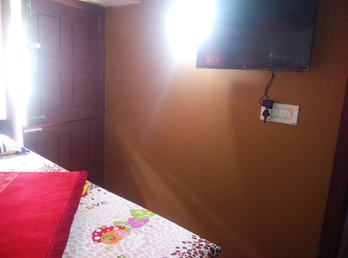 Pavithra Riverview Homestay