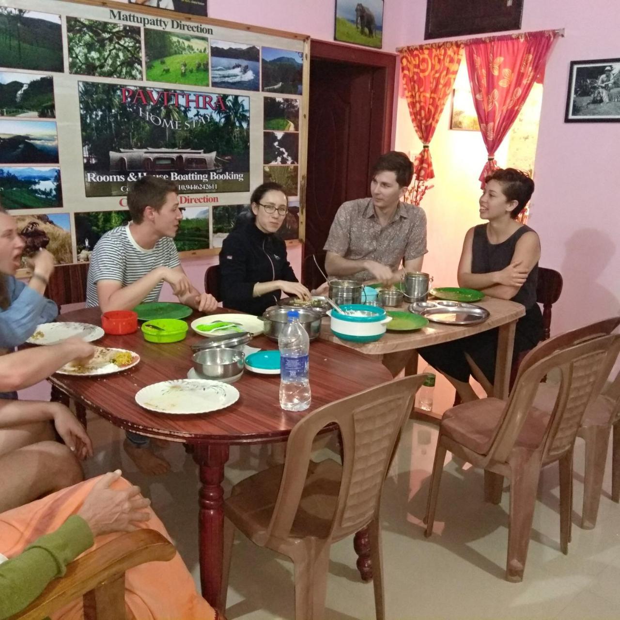 Homestay Pavithra Riverview